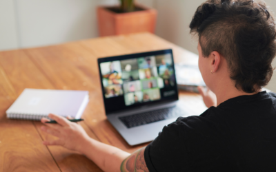 Guide Complet pour devenir une excellente formatrice en Ligne